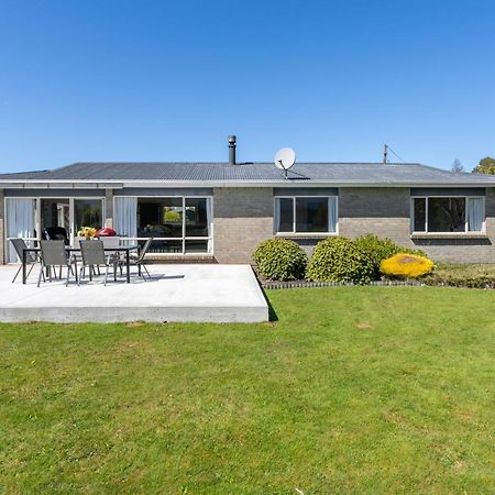 Kepler Retreat - Te Anau Holiday Home Kültér fotó