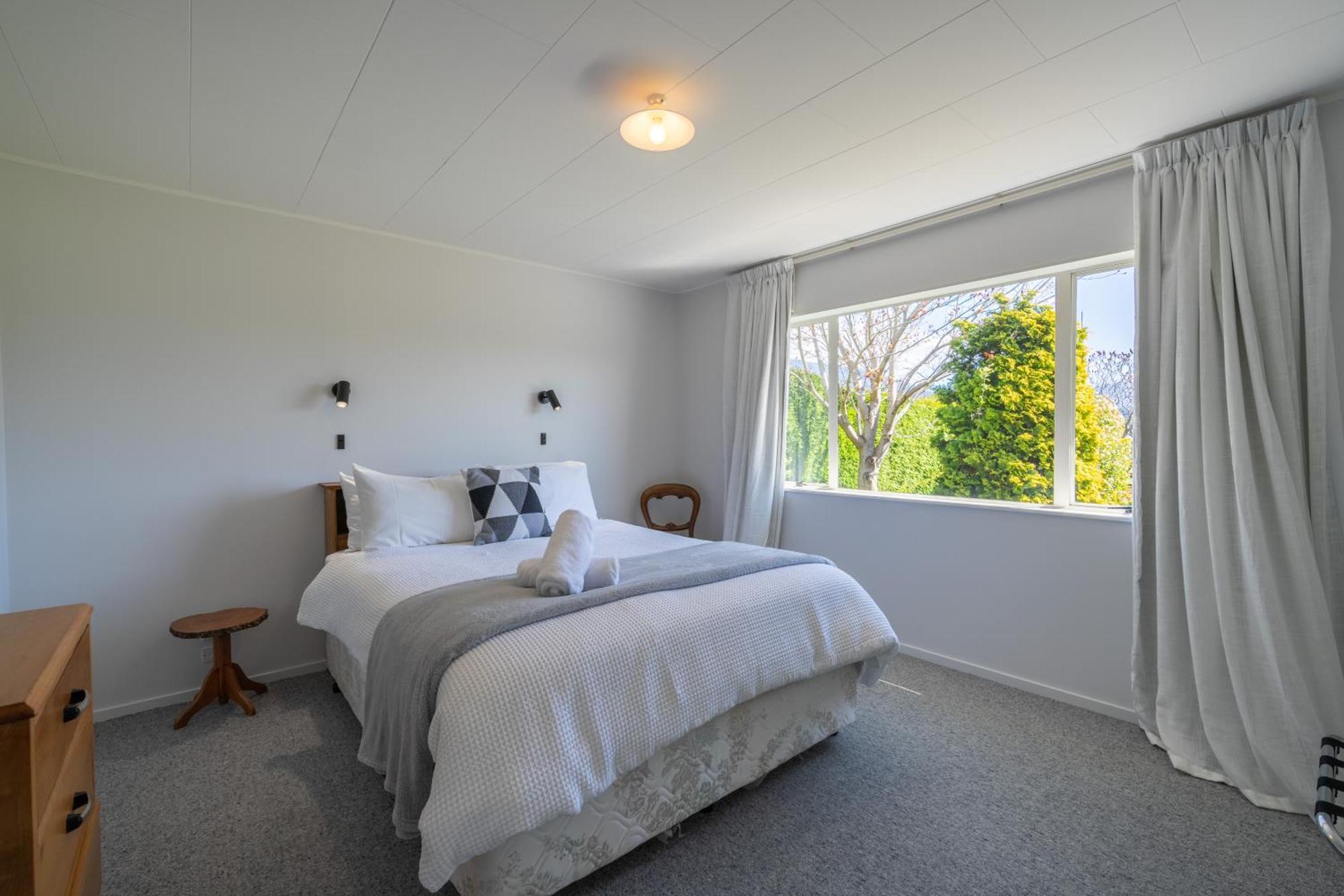 Kepler Retreat - Te Anau Holiday Home Kültér fotó