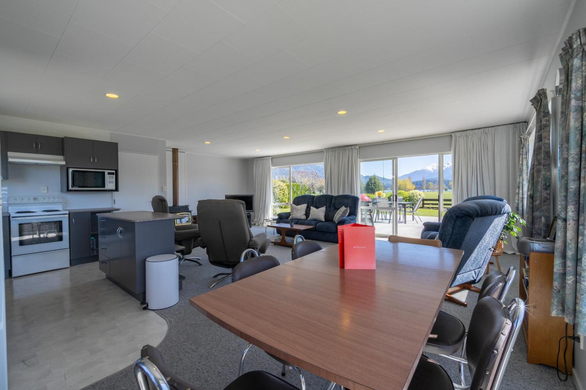Kepler Retreat - Te Anau Holiday Home Kültér fotó